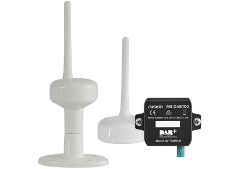 DAB Modul mit Antenne