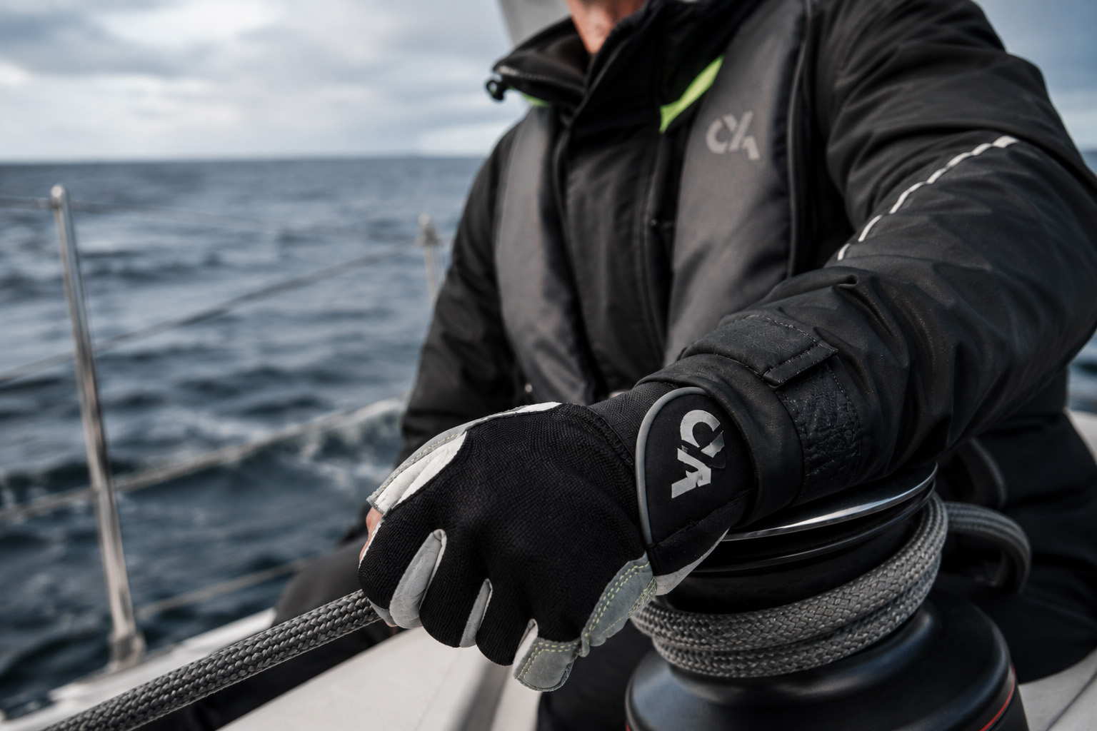 c4s-segelhandschuhe-regatta-shop.jpg